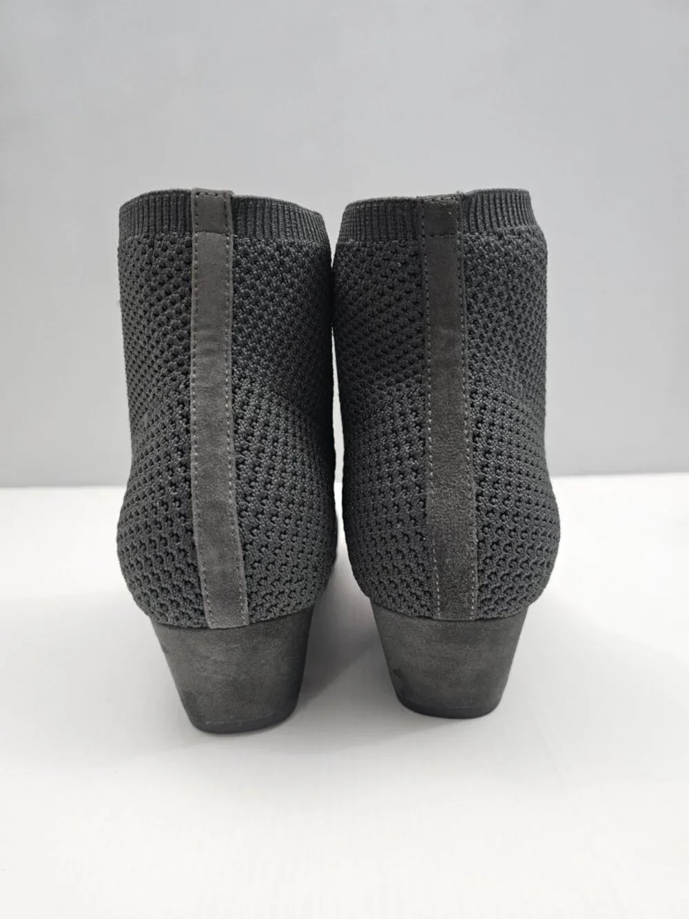Eileen Fisher Purl Knit Sock Ankle Bootie Charcoal Gray Pointed Toe Womens 9
